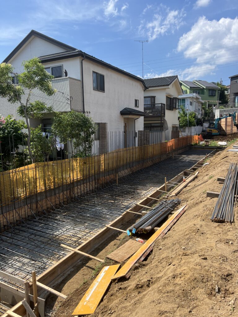 CPブロック擁壁　鉄筋配筋しました！