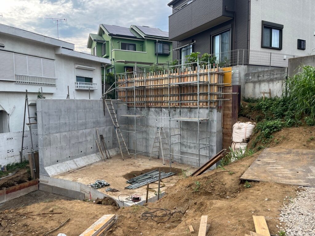 RC擁壁がもうすぐで
